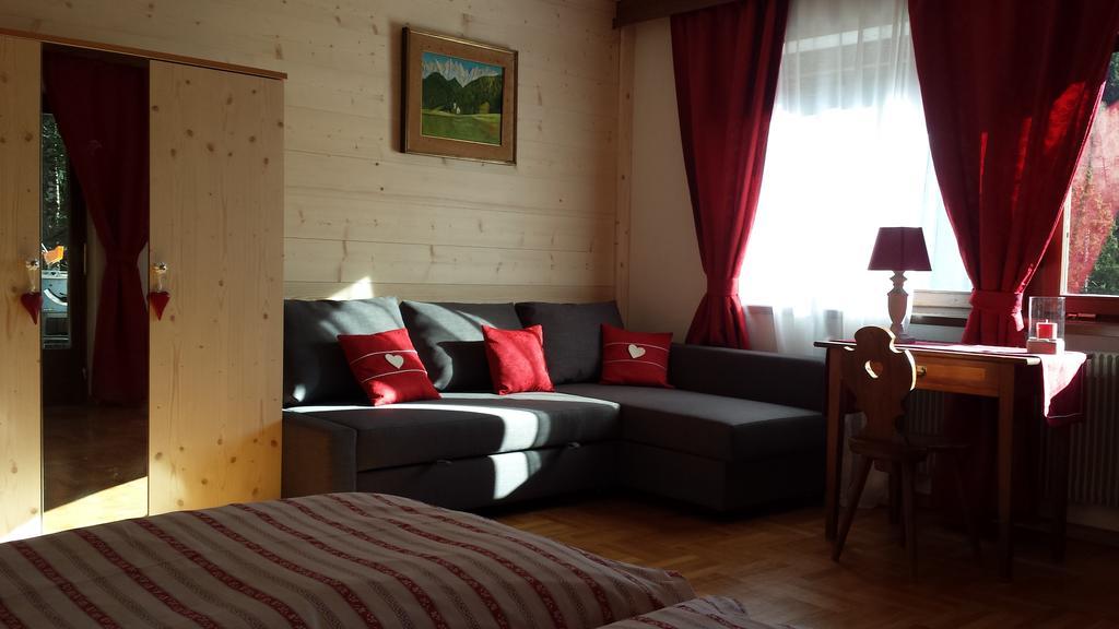 Casa Monteggia Dobbiaco Pokój zdjęcie